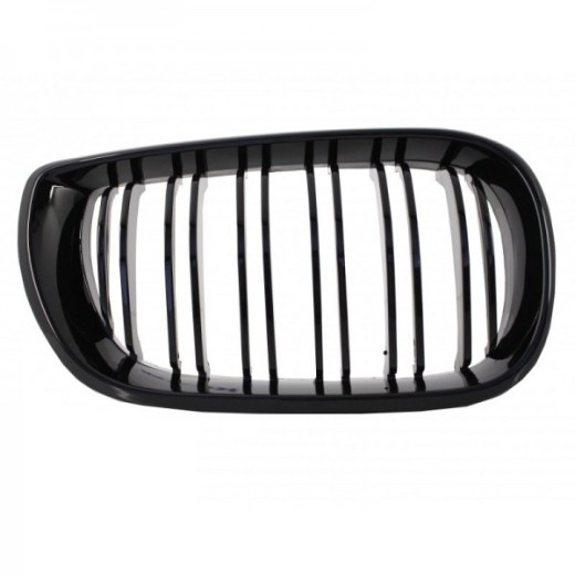 0016780-2-kardies-maskas-gia-bmw-3-e46-02-05-sedan-touring-m4-look-me-diplh-grilia-mayro-gyalistero-2-temaxia-7888-01-600x600