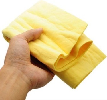 Clean-Cham-Synthetic-Chamois-Cloth_10001656_77f5c1d56df46db1c633506664f53573_t