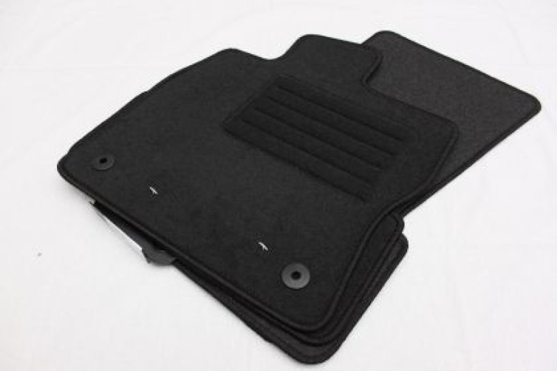 patakia-moketa-gia-audi-a3-sportback-2013-5-porto-4tmh