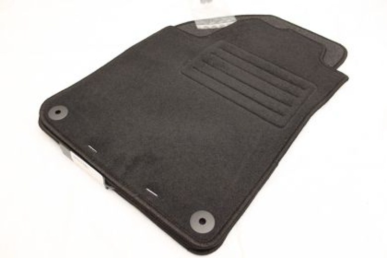 patakia-moketa-gia-fiat-bravo-2007-4tmh