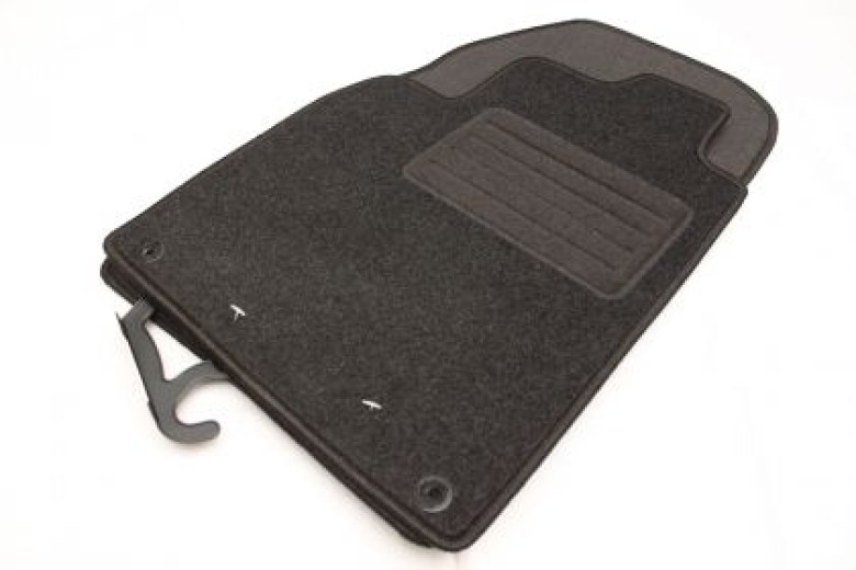 patakia-moketa-gia-saab-9-3-2002-4tmh